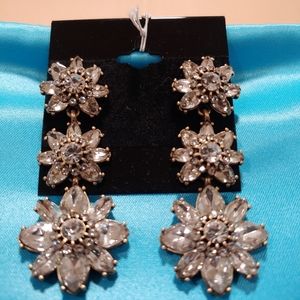 Chloe & Isabel Mirabelle statement earrings
